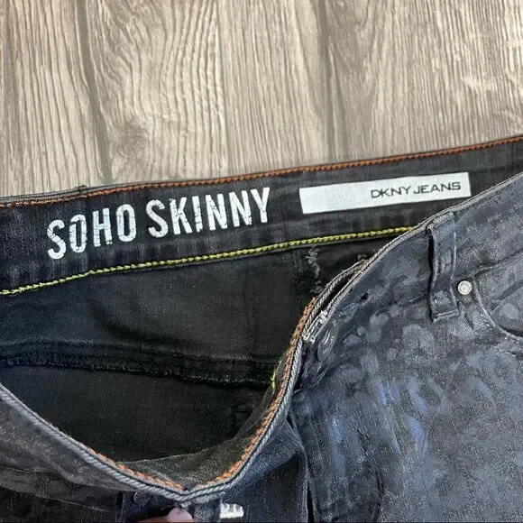 DKNY Black Subtle Leopard Print Skinny Jeans - Picture 5 of 12